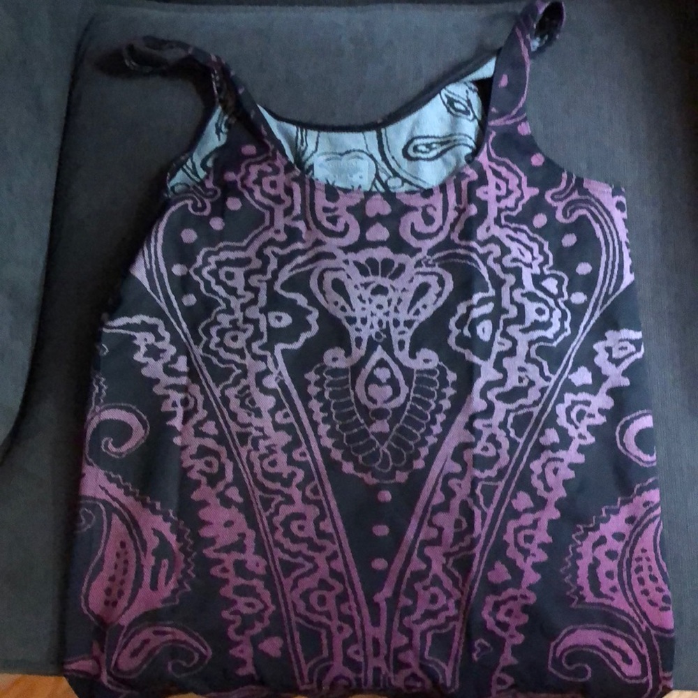 Athleta top